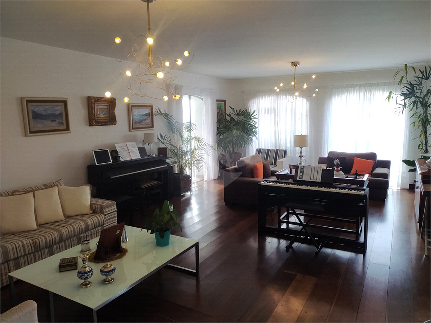 Apartamento à venda com 4 suítes em Jardim Marajoara, São Paulo, SP