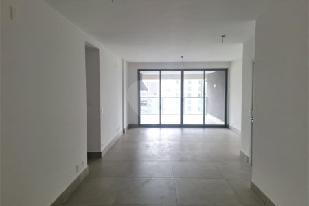 Apartamento à venda com 3 suítes em Sumarezinho, São Paulo, SP