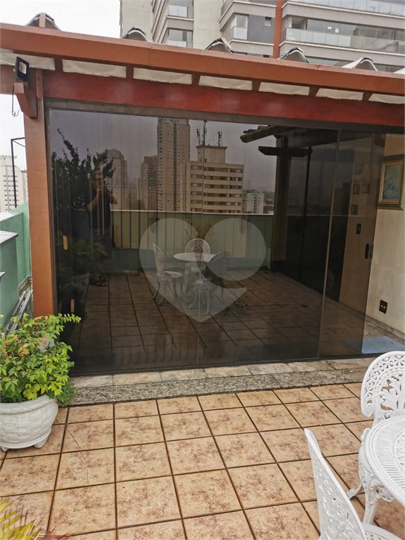 Cobertura à venda com 3 quartos em Vila Gumercindo, São Paulo, SP