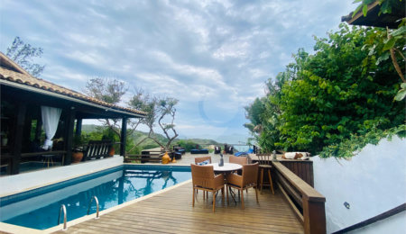 Casa à venda com 7 suítes em Albatroz, Armação dos Búzios, RJ