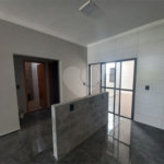 Casa à venda com 3 quartos, sendo 1 suíte, no condomínio Horto Florestal Villagio, Sorocaba - SP