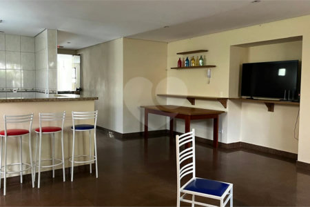 Apartamento à venda com 3 quartos em Saúde, São Paulo, SP