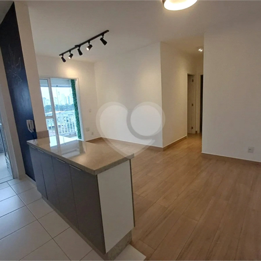 Apartamento à venda com 2 quartos, sendo 1 suíte, em Barra Funda, São Paulo, SP