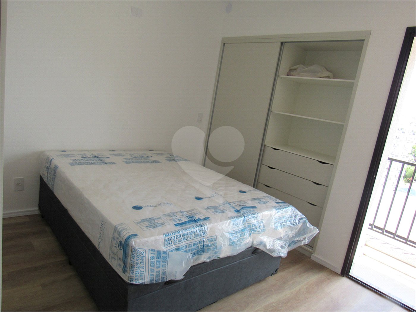 Apartamento à venda ou para alugar com 1 quarto em Parada Inglesa, São Paulo, SP