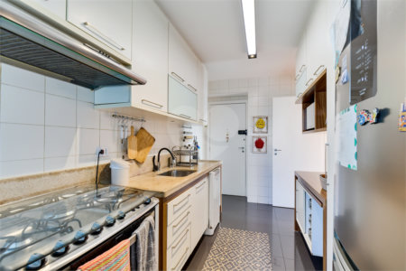 Apartamento à venda com 3 quartos, sendo 2 suítes,  em Jardim Marajoara, São Paulo, SP