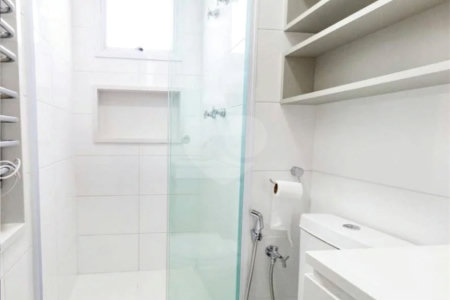 Apartamento à venda com 2 quartos, sendo 1 suíte,  em Vila Cordeiro, São Paulo, SP
