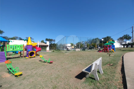 Casa à venda com 3 suítes no condomínio Terras de São Francisco, Sorocaba - SP