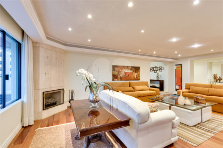 Apartamento à venda ou para alugar com 4 suítes em Alto da Boa Vista, São Paulo, SP