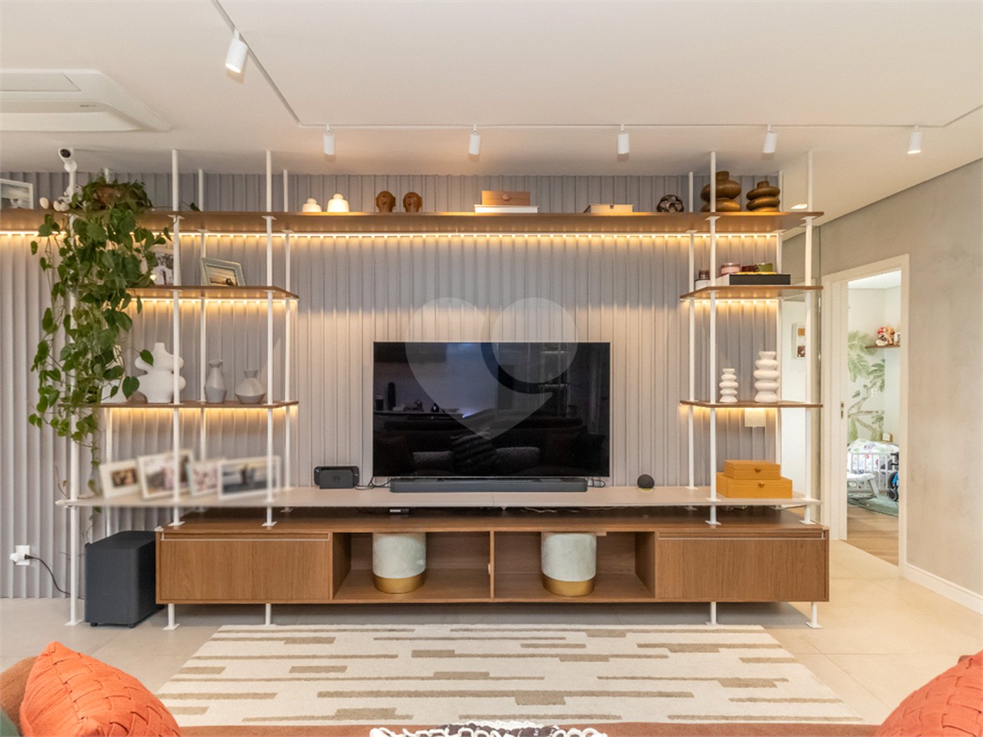 Apartamento à venda com 2 suítes em Brooklin, São Paulo, SP