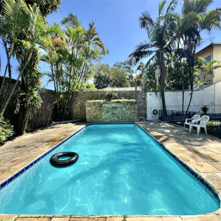Casa à venda com 5 quartos, sendo 4 suítes, em Parque dos Príncipes, São Paulo, SP