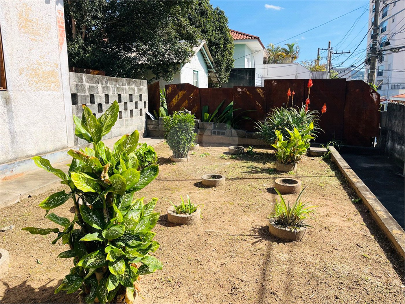 Terreno à venda com 1 quarto em Tremembé, São Paulo, SP