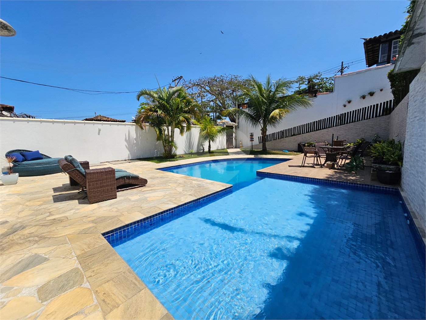 Hotel à venda com 13 suítes em Geribá, Armação dos Búzios, RJ