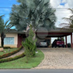 Casa à venda com 4 quartos, sendo 3 suítes, no condomínio Terras de Mont Serrat, Salto - SP