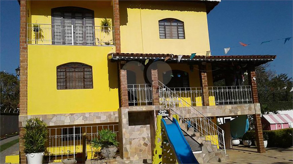 Chácara à venda com 5 quartos, sendo 3 suítes, em Vitória Régia, Atibaia, SP