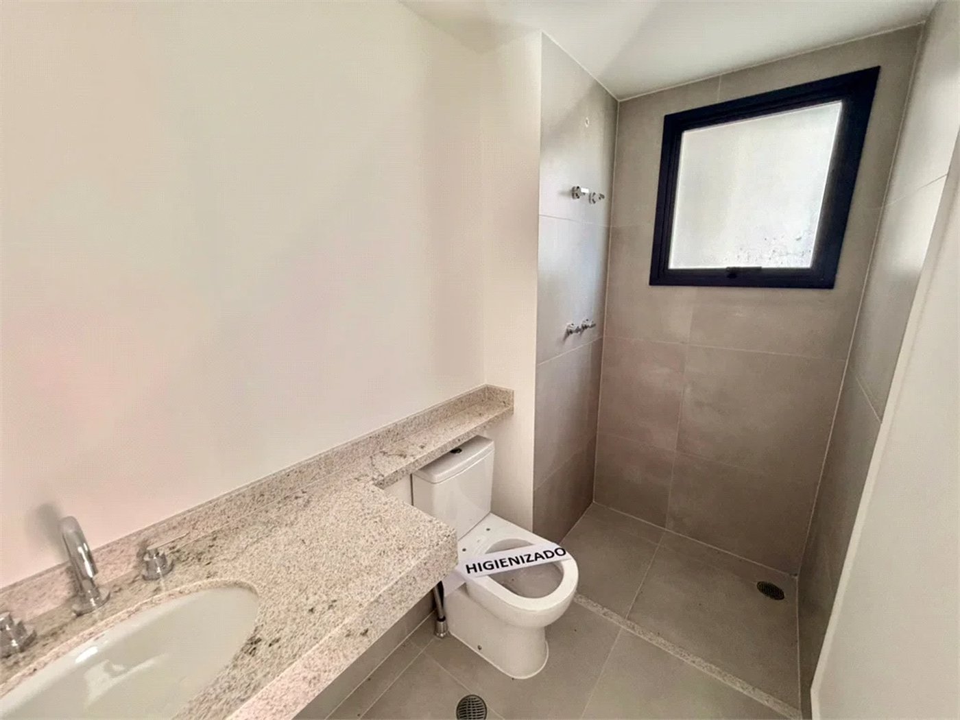 Apartamento à venda com 4 quartos, sendo 3 suítes, em Água Branca, São Paulo, SP