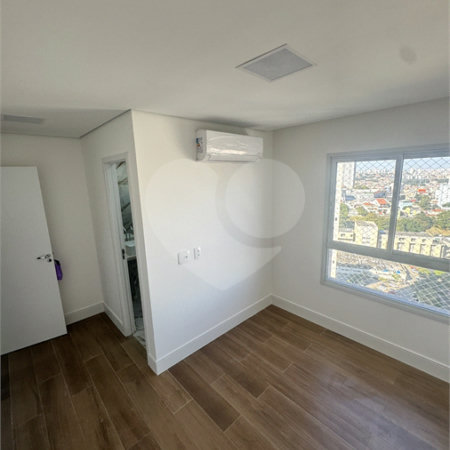 Apartamento à venda com 3 quartos, sendo 1 suíte, em Vila Cruz das Almas, São Paulo, SP