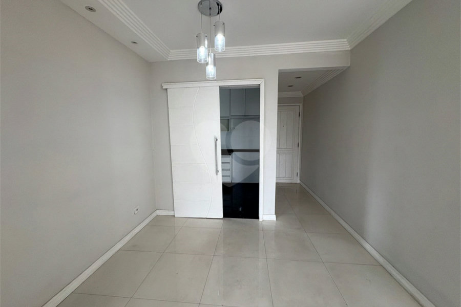 Apartamento à venda com 3 quartos, sendo 1 suíte, em Santana, São Paulo, SP