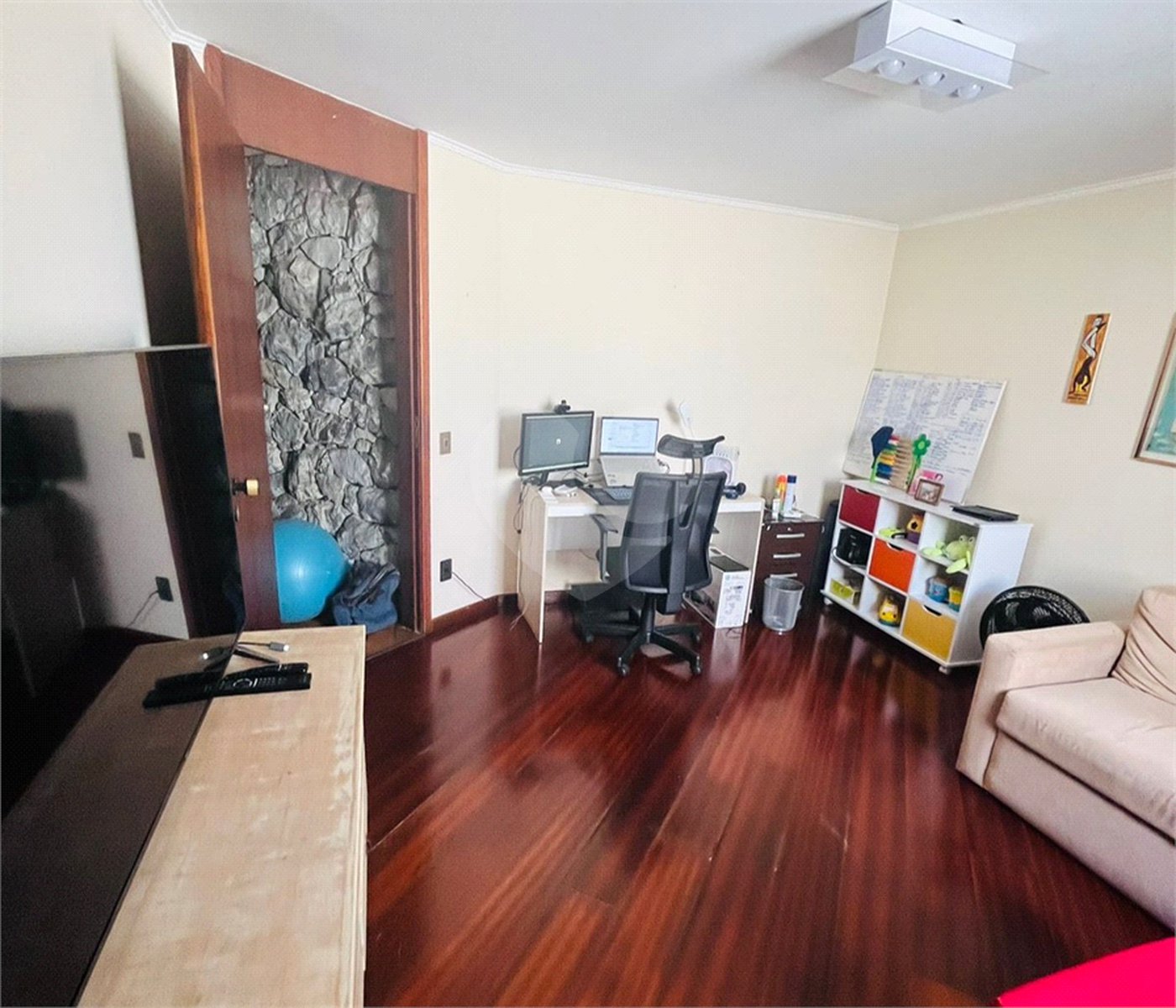 Casa à venda com 3 quartos, sendo 1 suíte,  em Jardim Eltonville, Sorocaba, SP