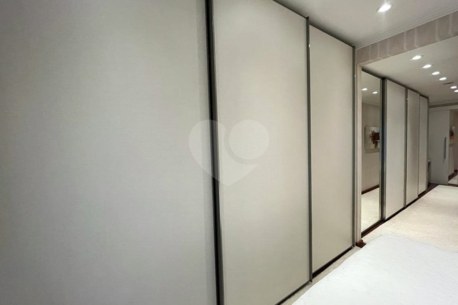 Apartamento à venda com 4 suítes em Santana, São Paulo, SP