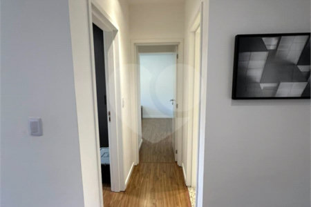 Apartamento à venda com 2 quartos, sendo 1 suíte, em Bairro do Cambará, São Roque, SP