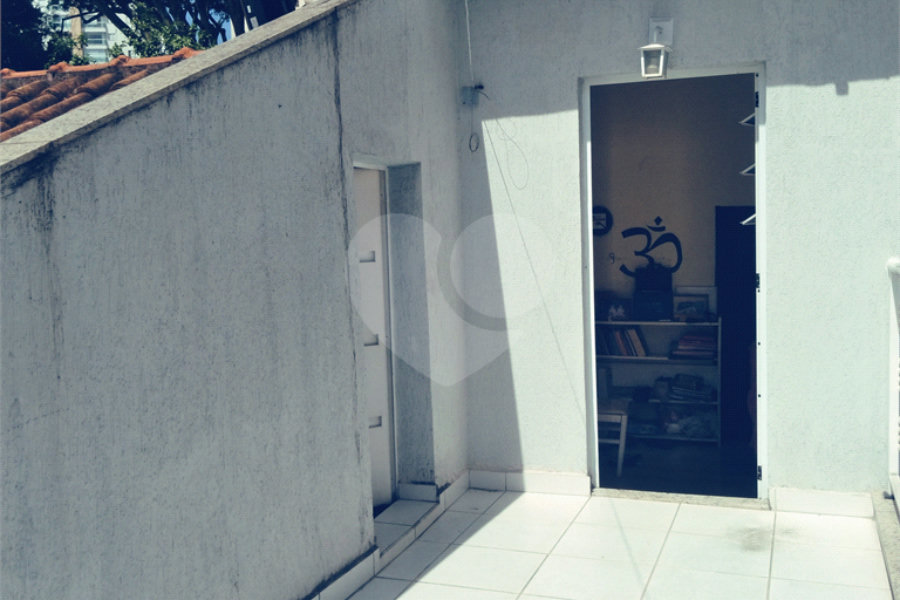 Casa à venda com 3 quartos, sendo 1 suíte, em Santana, São Paulo, SP