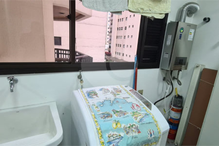 Apartamento à venda com 3 quartos, sendo 1 suíte,  em Indianópolis, São Paulo, SP
