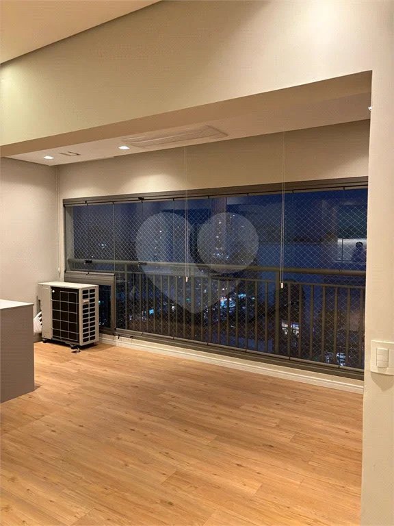Apartamento à venda com 3 suítes em Parada Inglesa, São Paulo, SP