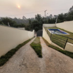 Casa à venda com 3 quartos, sendo 1 suíte,  no condomínio Vale dos Gansos, Mairiporã - SP