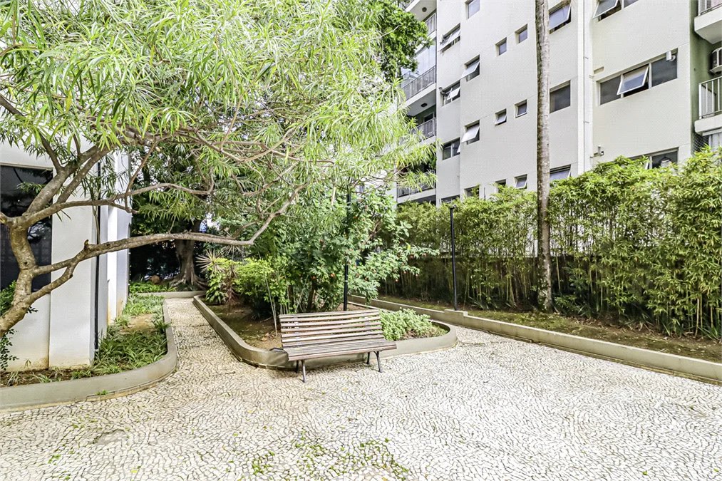 Apartamento à venda com 3 quartos, sendo 1 suíte, em Cidade Monções, São Paulo, SP