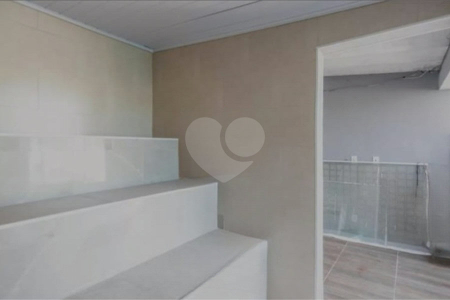 Sobrado à venda com 3 quartos, sendo 1 suíte, em Horto, São Paulo, SP