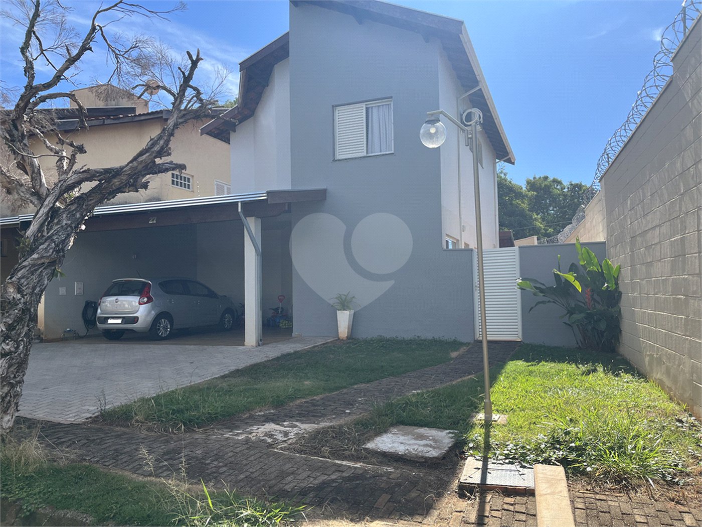 Casa a venda no Condomínio Grand Ville