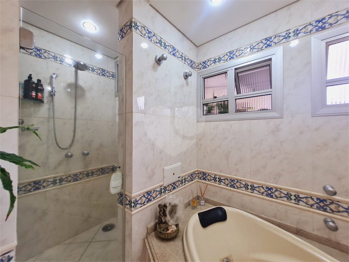 Apartamento a venda em Higienópolis