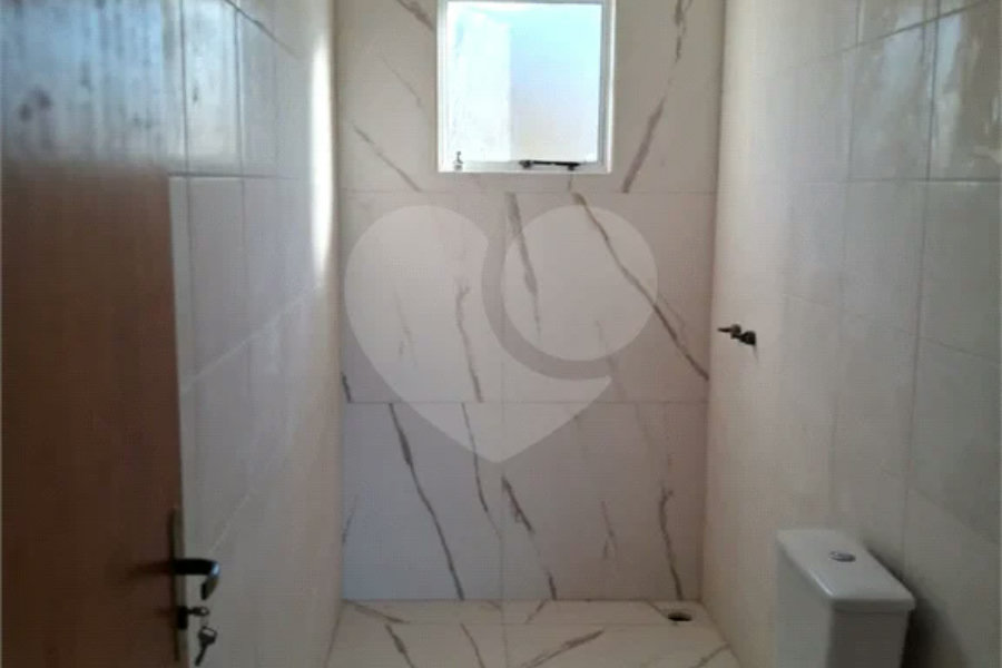 Sobrado moderno com 2 Suítes e vista Privilegiada no Jardim Bandeirantes, Poços de Caldas