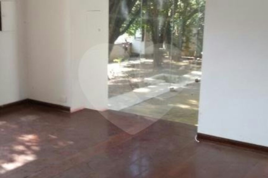 Casa à venda com 3 suítes em Vila Albertina, São Paulo, SP