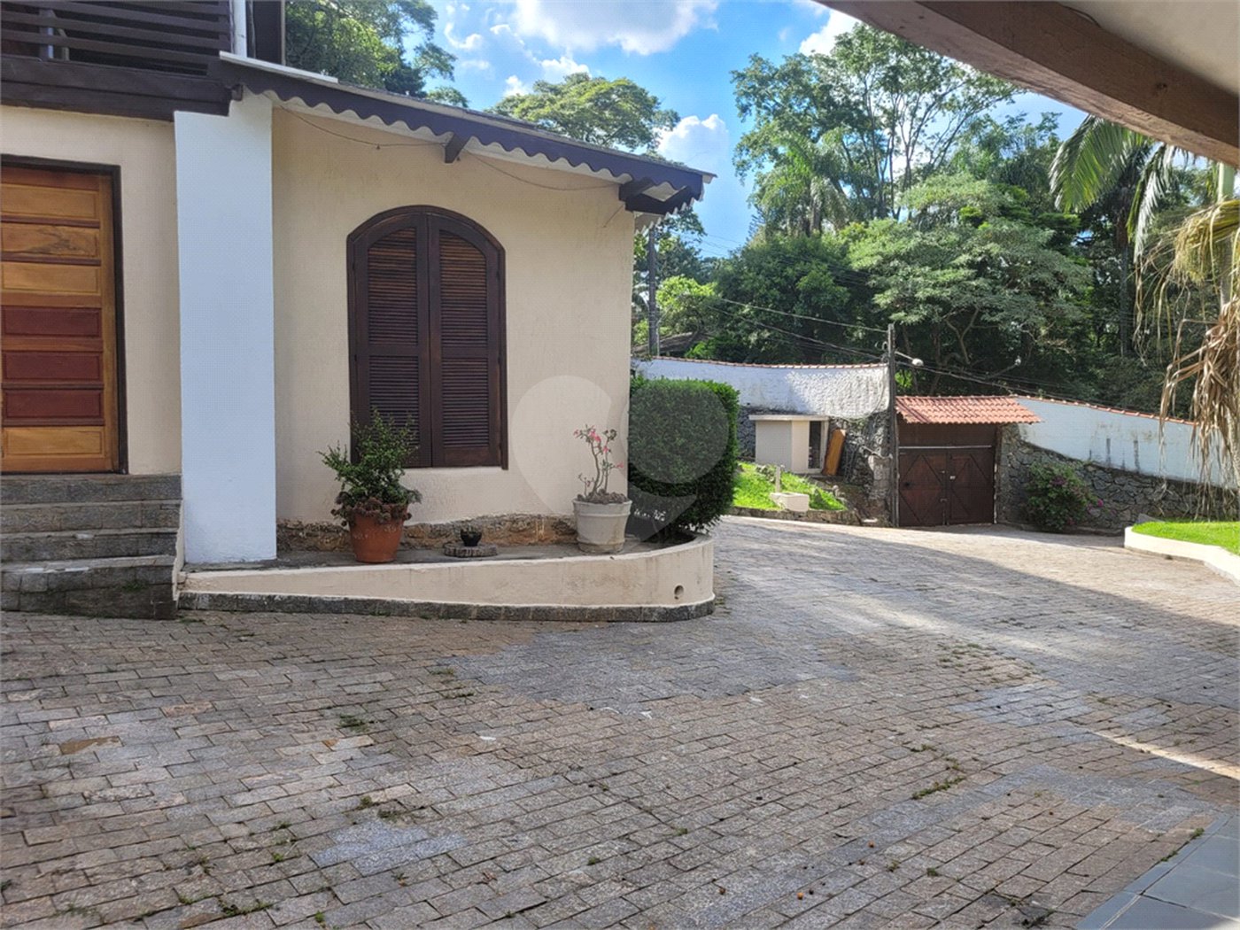 Sítio à venda com 6 quartos, sendo 3 suítes, em Serra da Cantareira, Mairiporã, SP