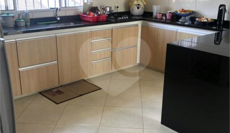 Casa à venda com 3 suítes em Mogi Moderno, Mogi das Cruzes, SP