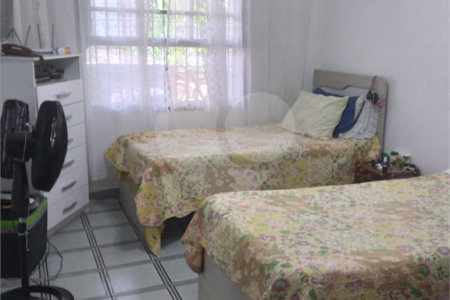 Casa à venda com 2 quartos, sendo 1 suíte,  em Gaivota, Itanhaém, SP