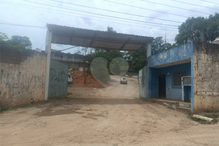 Terreno à venda com 1 suíte em Sítio Areião, São Paulo, SP