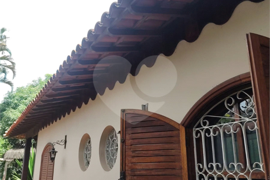 Casa Térrea à venda com 3 quartos, sendo 1 suíte,  em Tremembé, São Paulo, SP