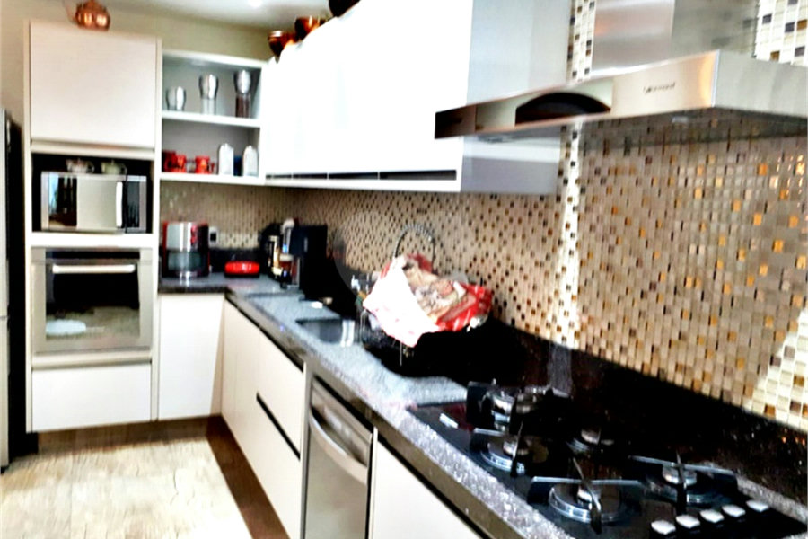 Sobrado à venda com 4 quartos, sendo 1 suíte, em Casa Verde, São Paulo, SP