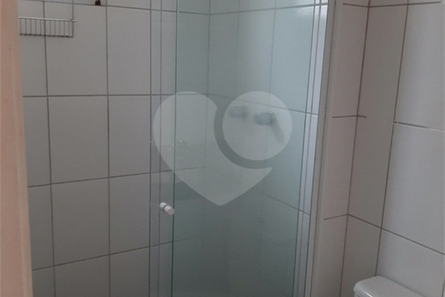Apartamento à venda ou para alugar com 3 quartos, sendo 1 suíte, em Morumbi, São Paulo, SP
