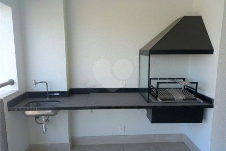 Apartamento à venda com 3 suítes em Jardim Caravelas, São Paulo, SP