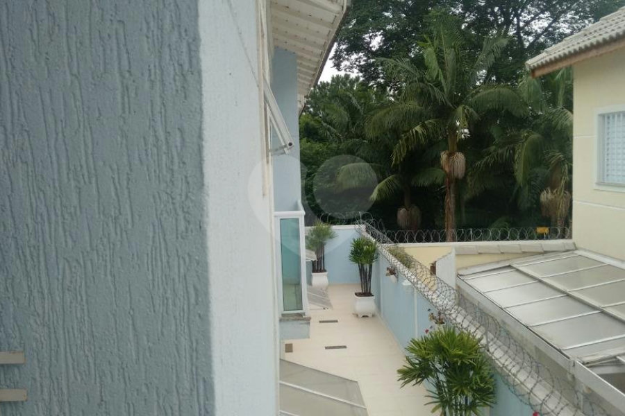 Casa à venda com 2 suítes no condomínio S//nome, São Paulo - SP