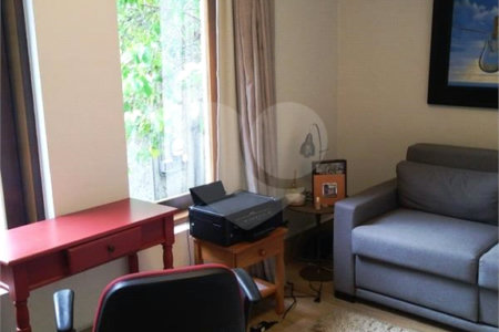 Casa à venda com 4 quartos, sendo 3 suítes, em Vila Tramontano, São Paulo, SP