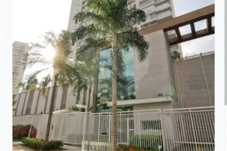 Condomínio Biografia Apartamento com 69m2 com 2 dormitórios e 1 vaga.Aceita Permuta