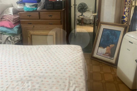 Casa à venda com 2 quartos, sendo 1 suíte, em Praça da Bandeira, Rio de Janeiro, RJ