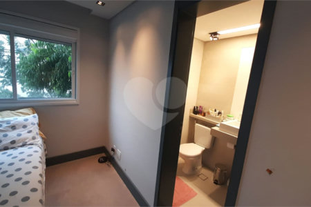 Apartamento à venda com 2 suítes em Jardim Caboré, São Paulo, SP