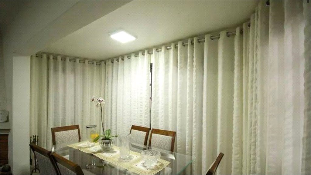 Sobrado à venda com 3 quartos, sendo 1 suíte, em Vila Dom Pedro Ii, São Paulo, SP