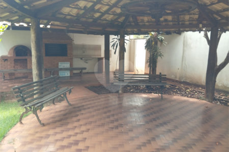 Casa à venda com 5 quartos, sendo 3 suítes, em Vila Sedenho, Araraquara, SP