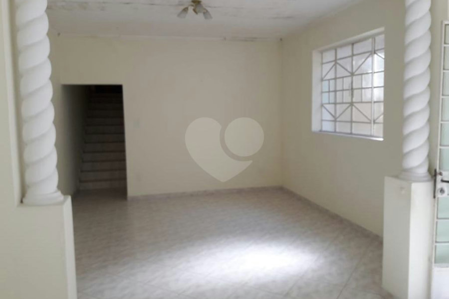 Sobrado à venda com 4 quartos, sendo 2 suítes, em Santana, São Paulo, SP